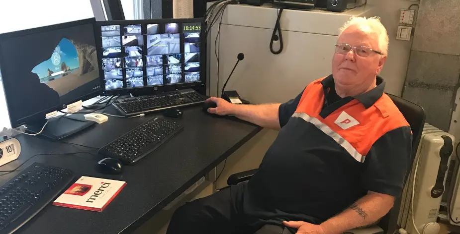 Kees werkt als parkeerbeheerder: “65plus is al jaren een positieve werkgever!”